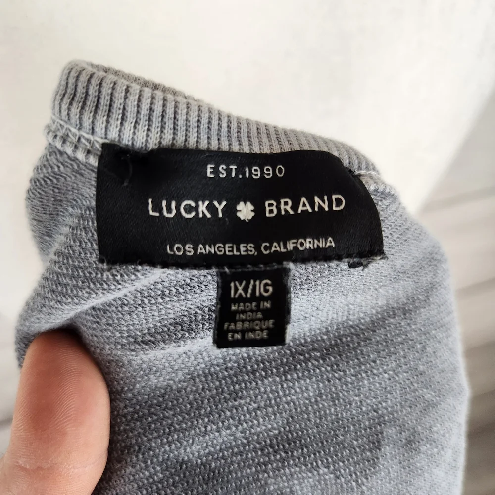 Lucky Brand Women's Crew Neck Gray Camo Pullovers Sweater